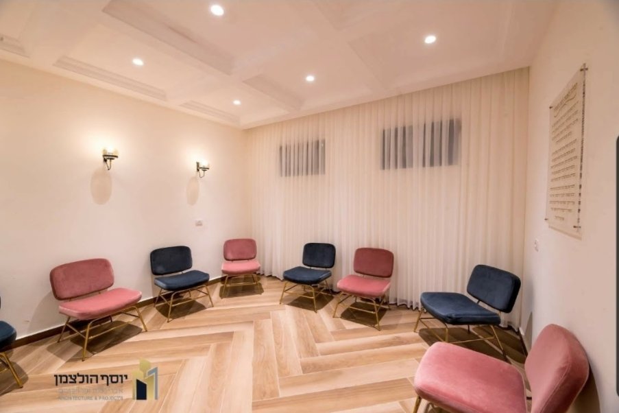 גבעה C - אמרי סופר image